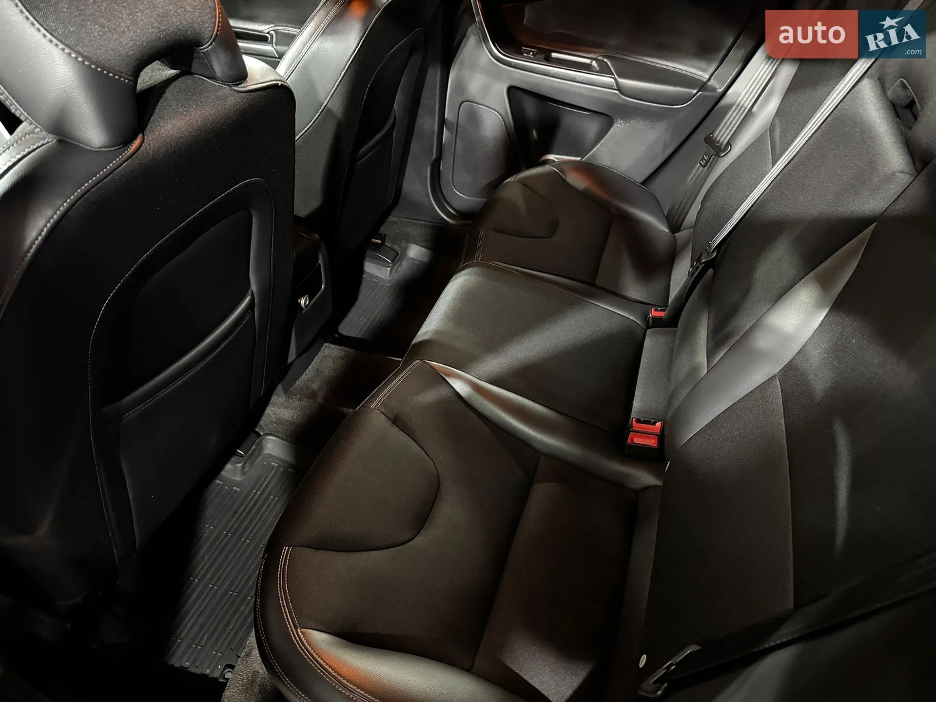 2016 Volvo XC60 - мініатюра 31
