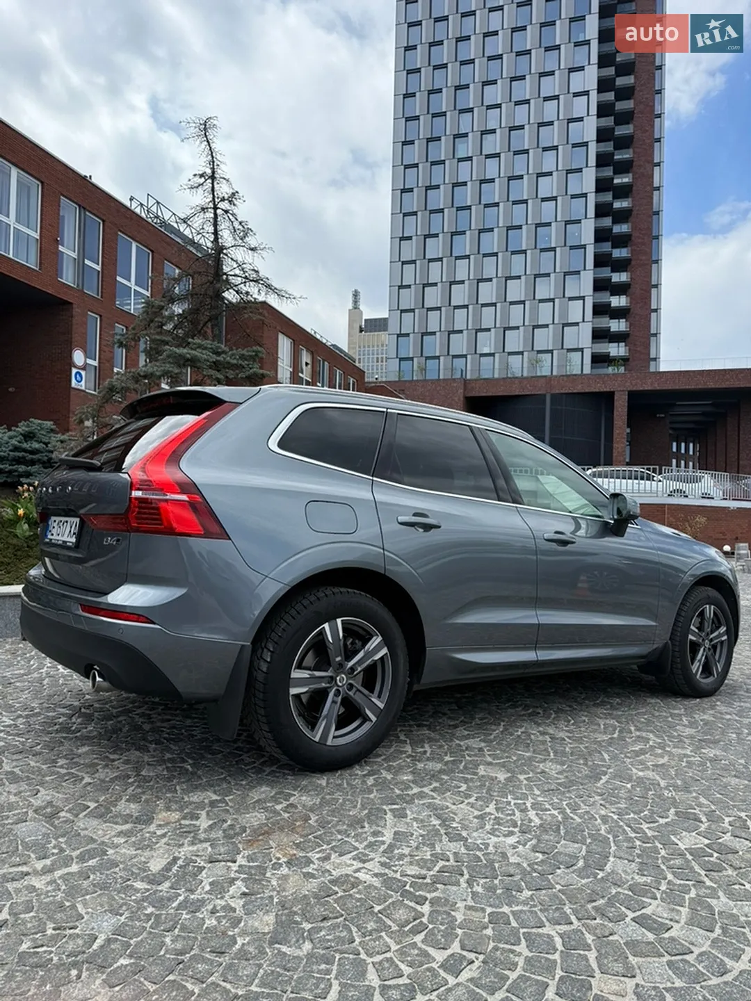 2020 Volvo XC60 - мініатюра 4