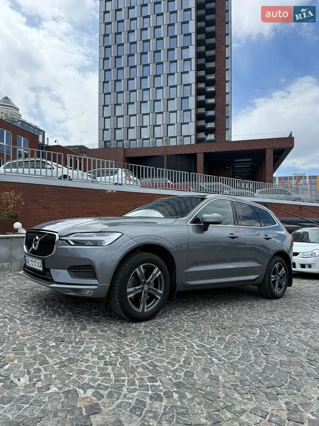 2020 Volvo XC60 - мініатюра 2