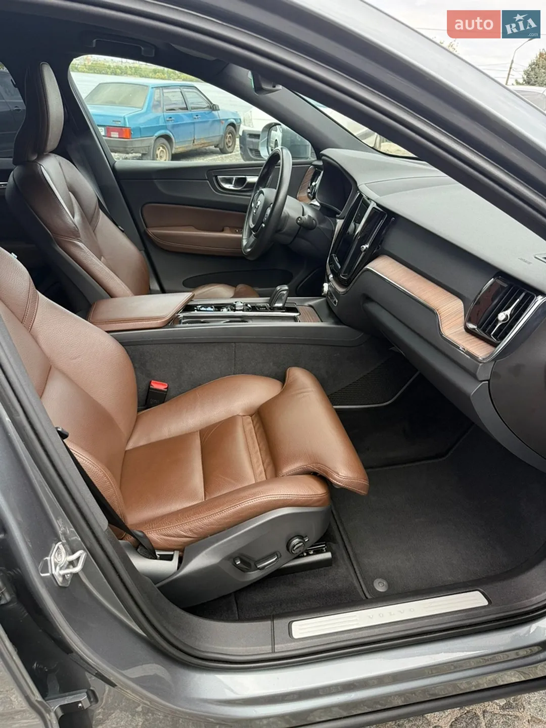 2020 Volvo XC60 - мініатюра 14