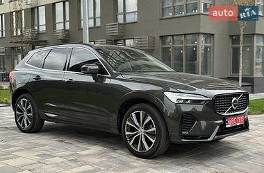 Внедорожник / Кроссовер Volvo XC60 2022 в Киеве