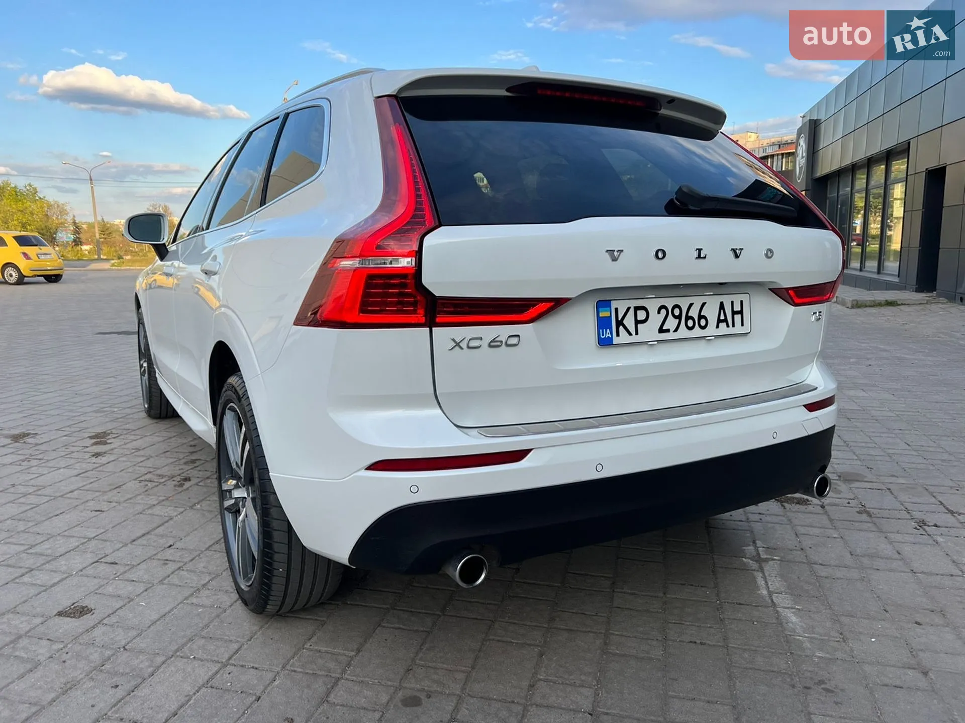 2020 Volvo XC60 - мініатюра 7