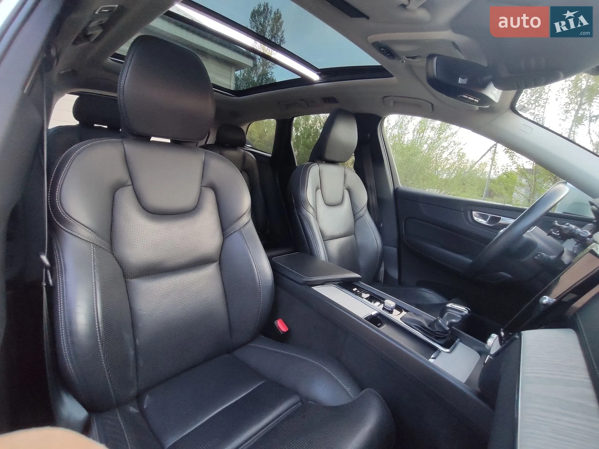 2021 Volvo XC60 - мініатюра 18