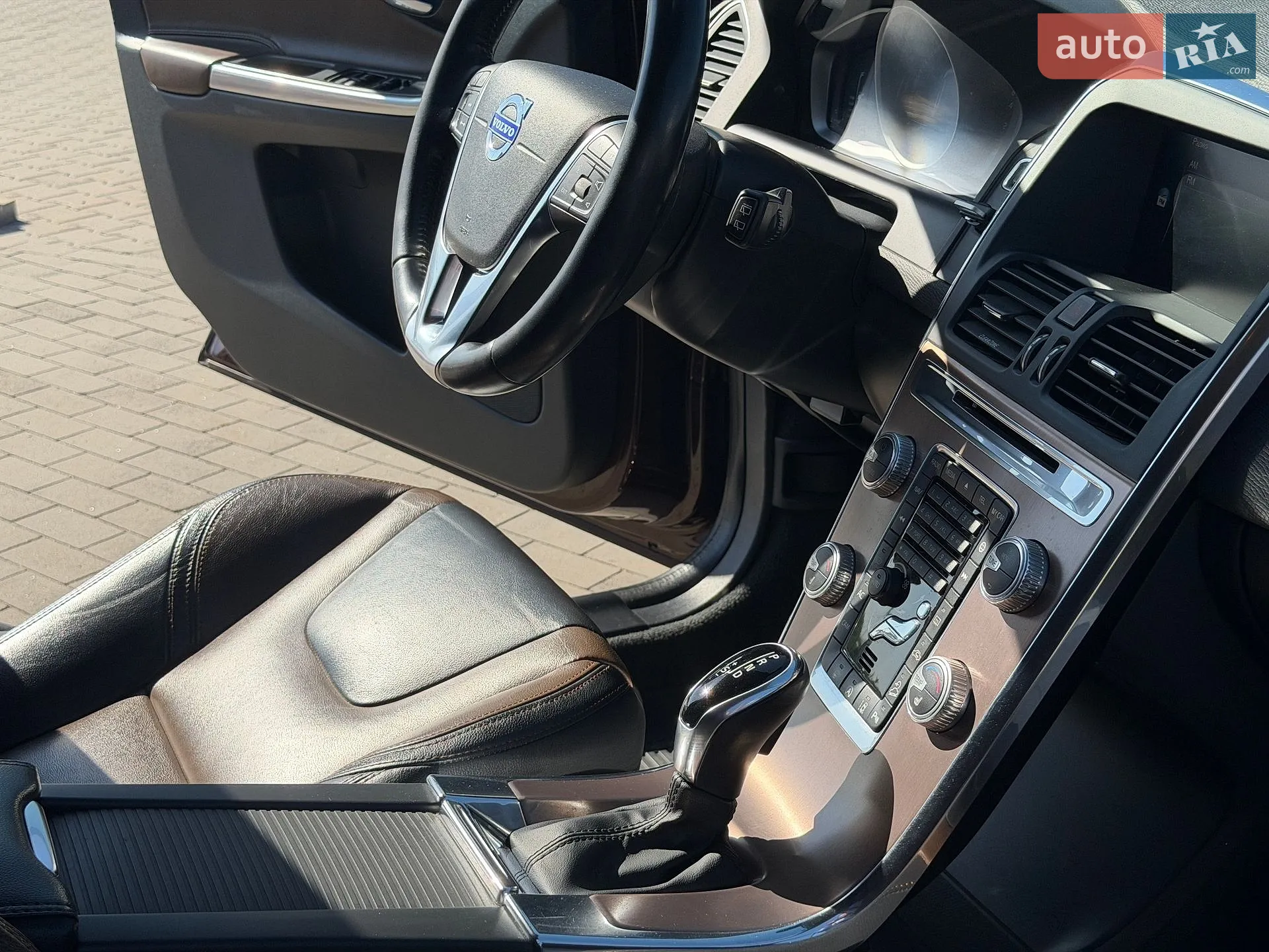 2017 Volvo XC60 - мініатюра 29