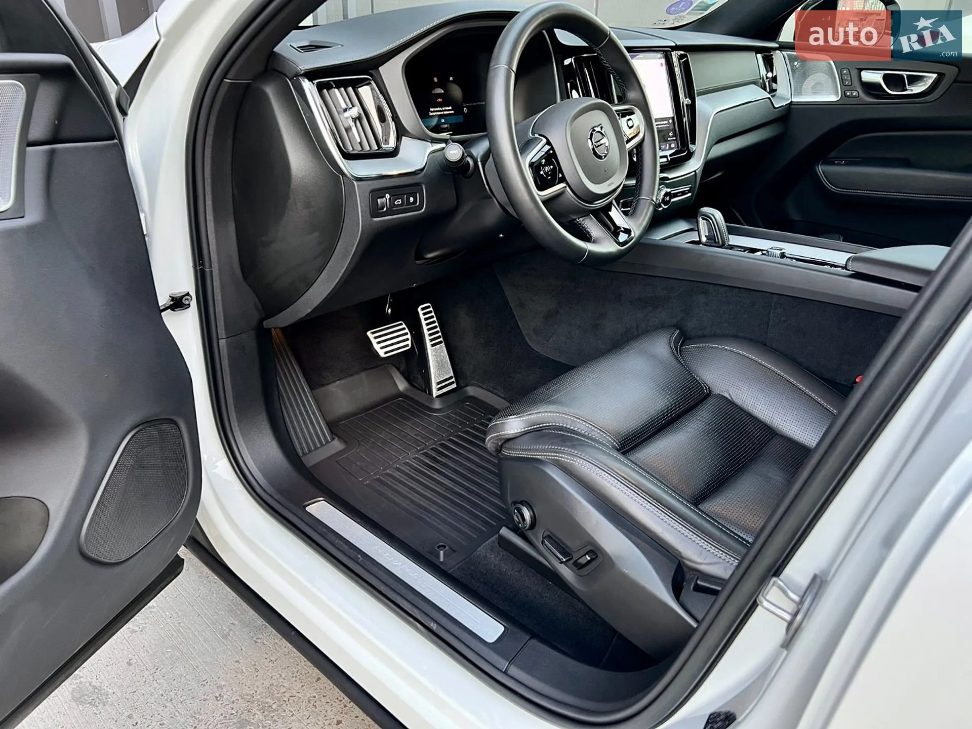 2022 Volvo XC60 - мініатюра 26