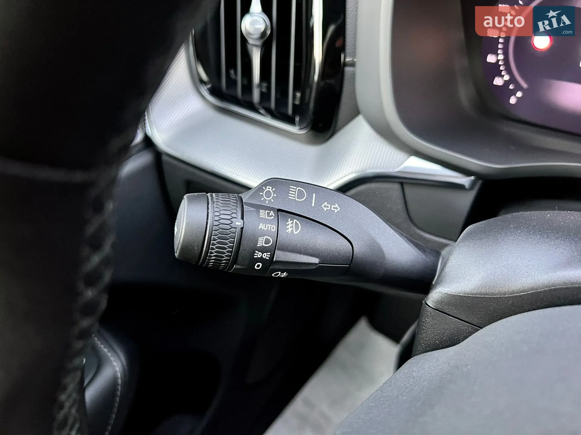 2022 Volvo XC60 - мініатюра 36