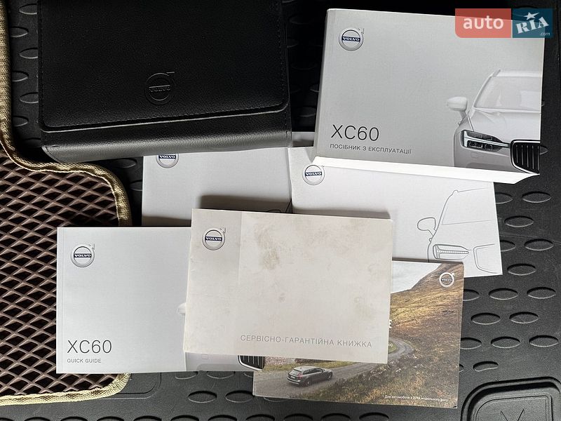 Внедорожник / Кроссовер Volvo XC60 2019 в Ровно