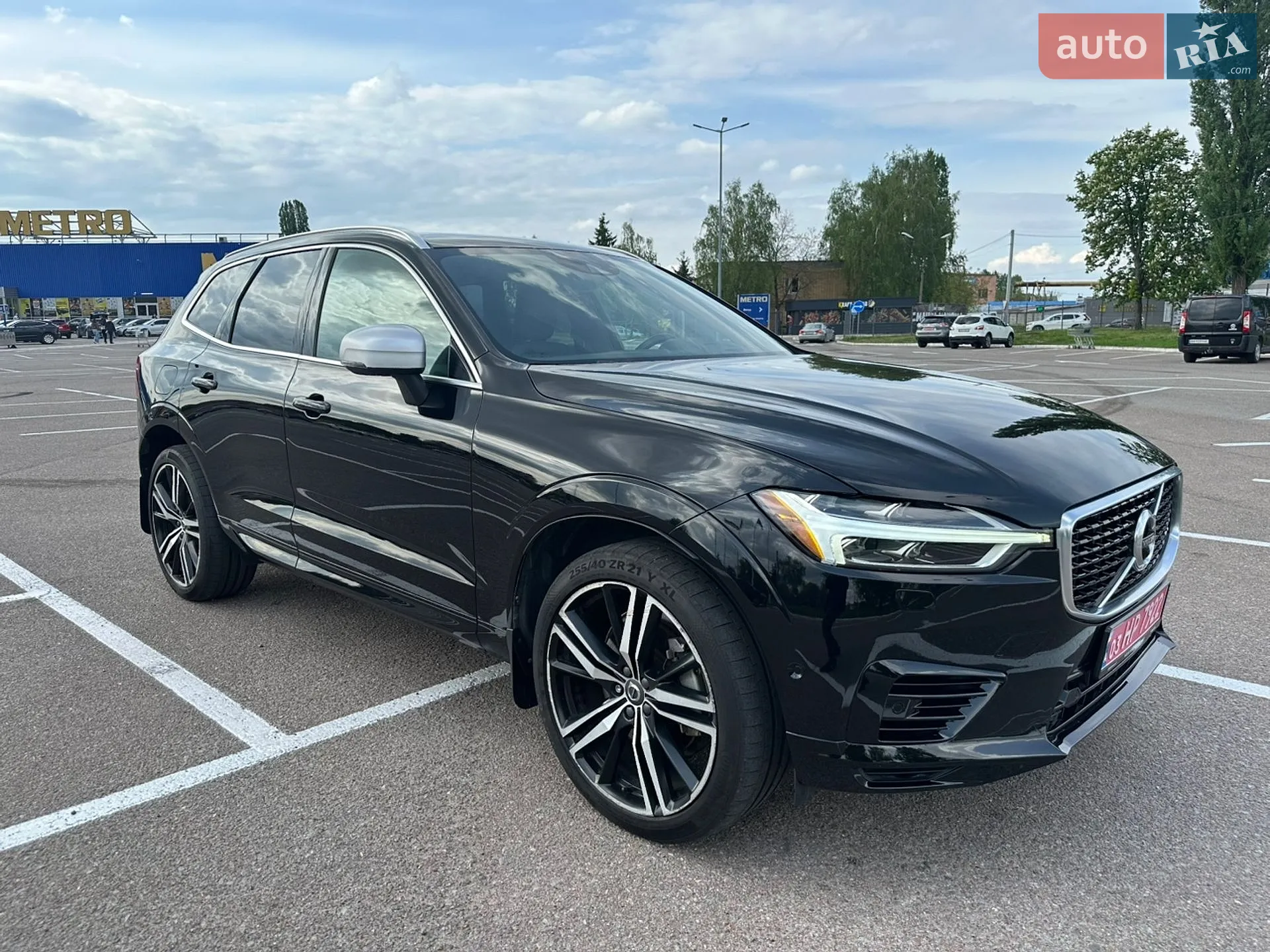 2018 Volvo XC60 - фото 1
