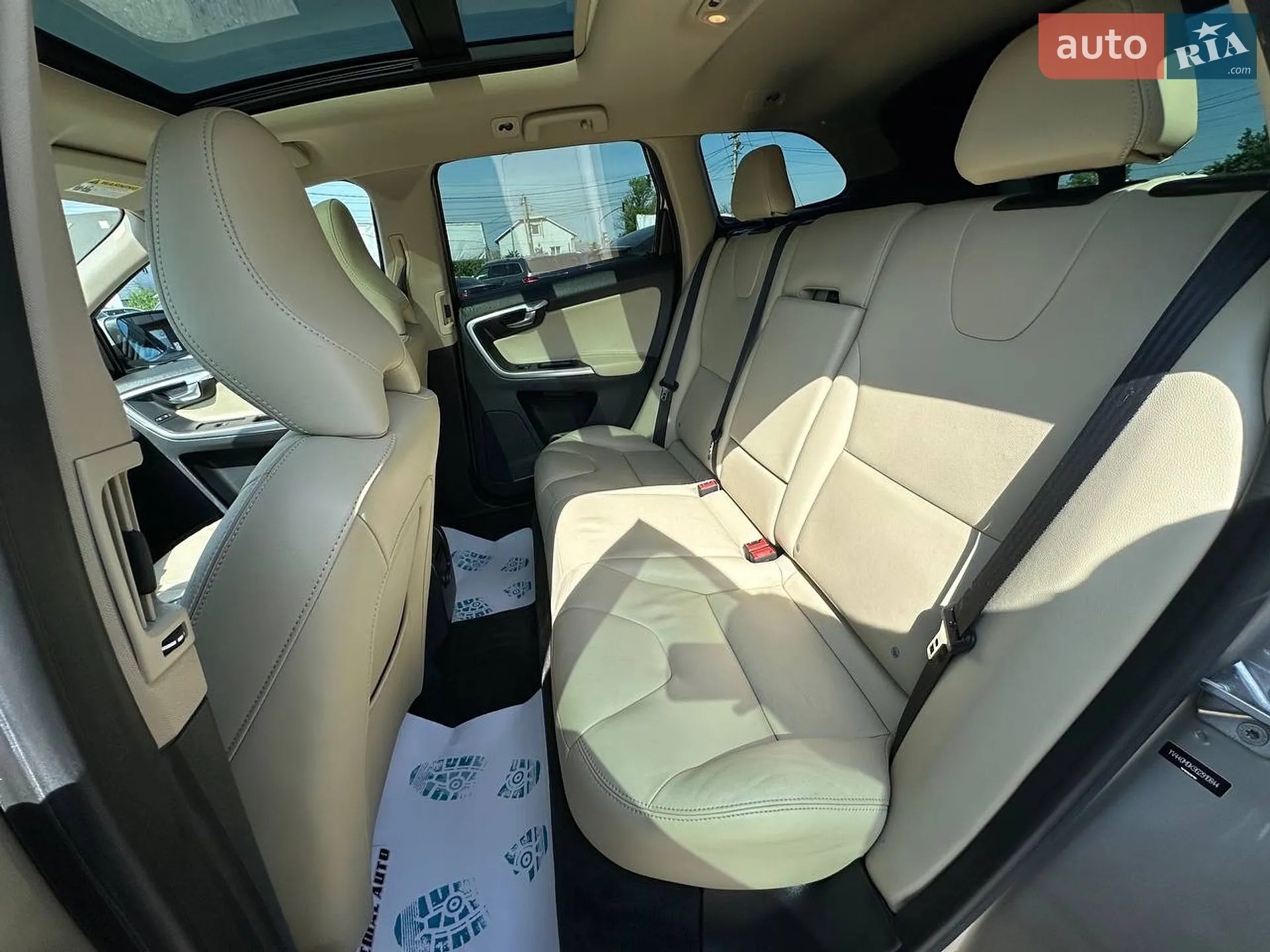 2016 Volvo XC60 - мініатюра 18