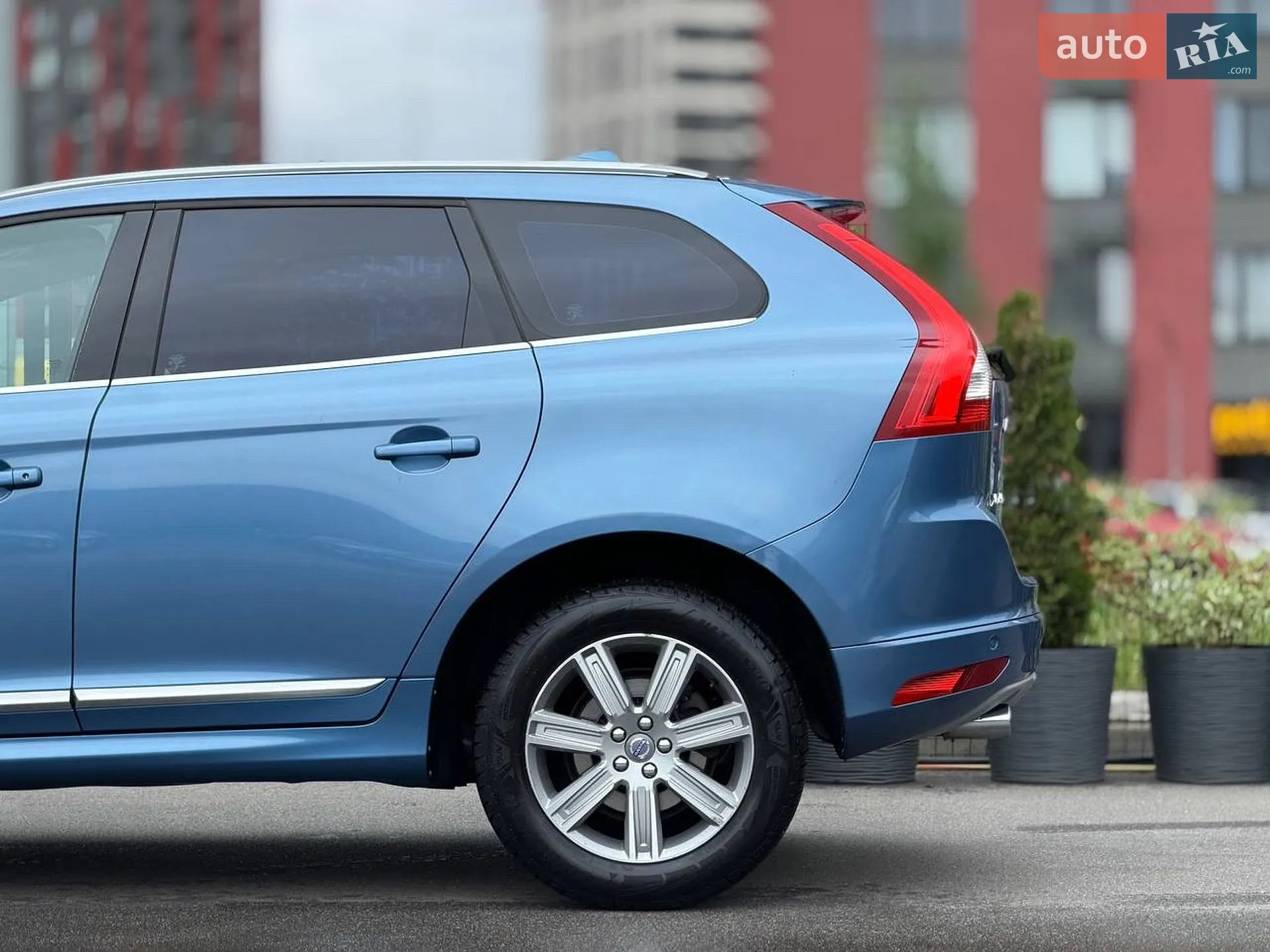 2016 Volvo XC60 - мініатюра 12