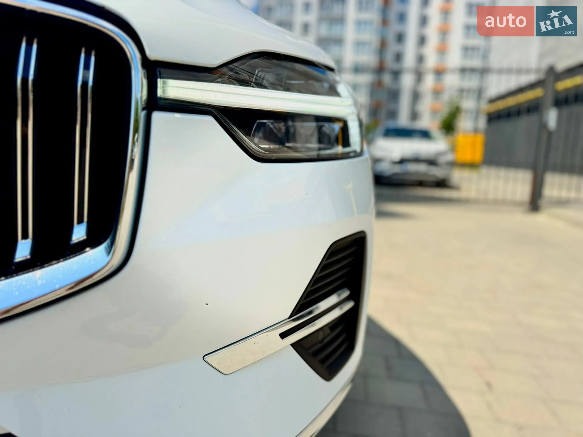 2022 Volvo XC60 - мініатюра 11