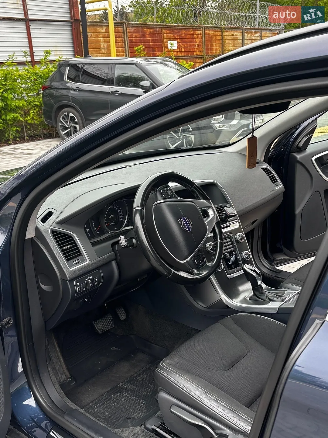 2015 Volvo XC60 - мініатюра 5