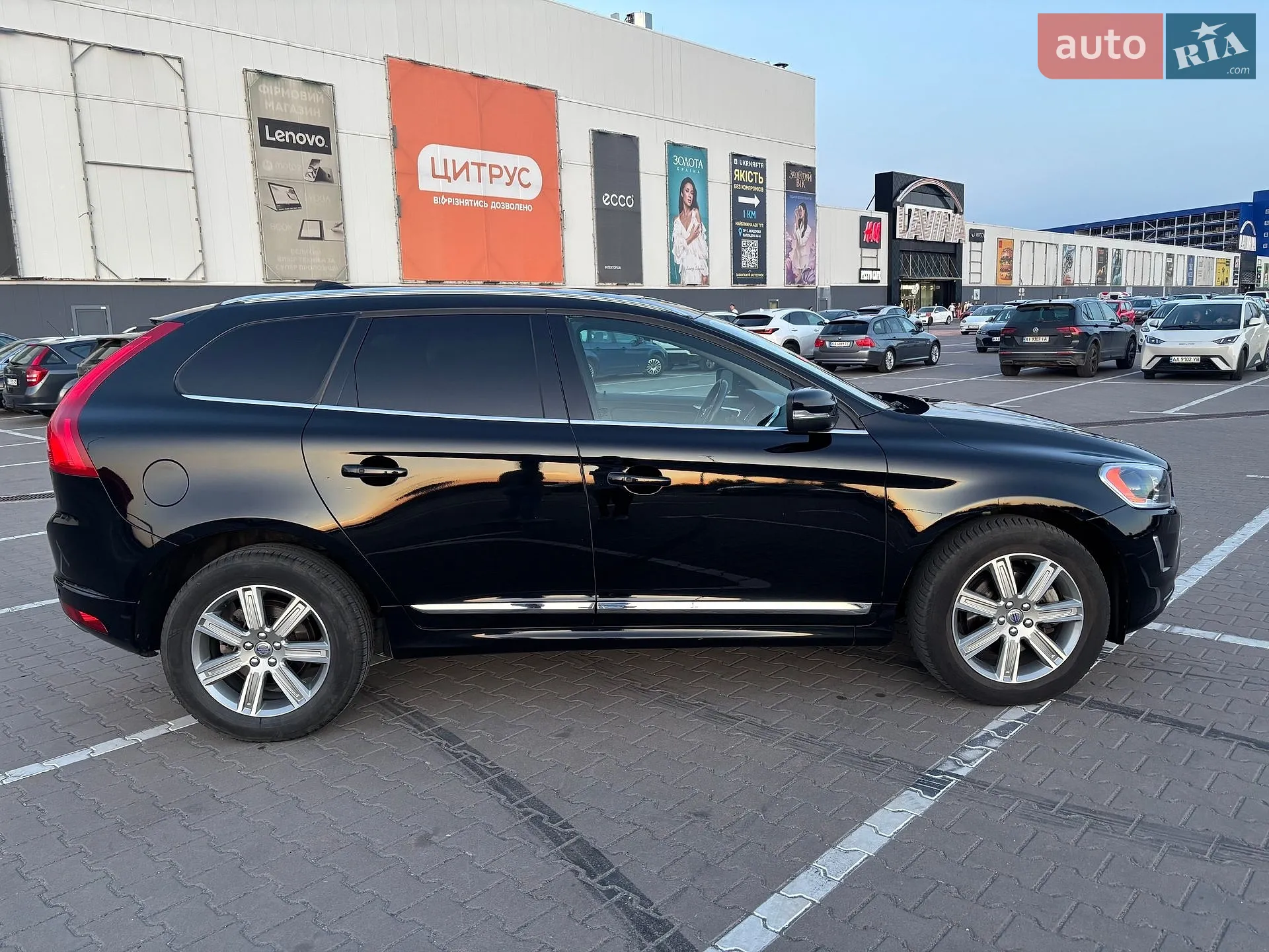 2015 Volvo XC60 - мініатюра 2