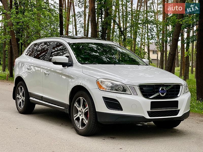 Позашляховик / Кросовер Volvo XC60 2012 в Києві