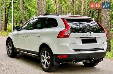 Позашляховик / Кросовер Volvo XC60 2012 в Києві