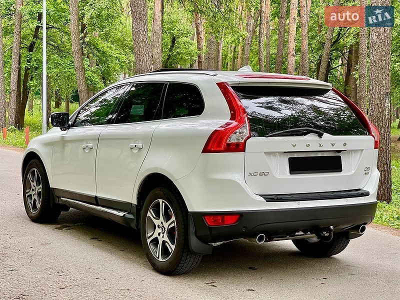 Позашляховик / Кросовер Volvo XC60 2012 в Києві
