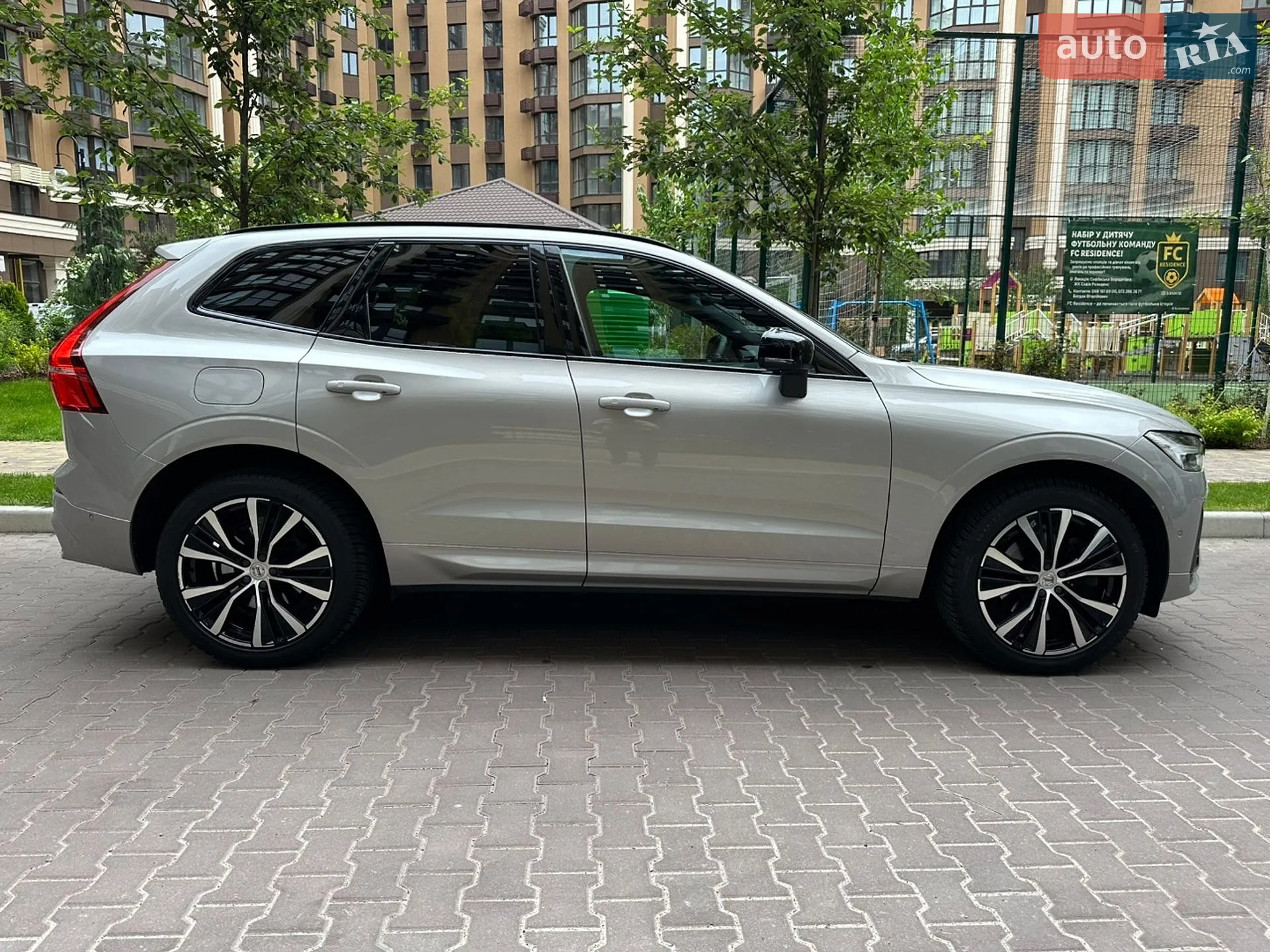 2022 Volvo XC60 - мініатюра 9