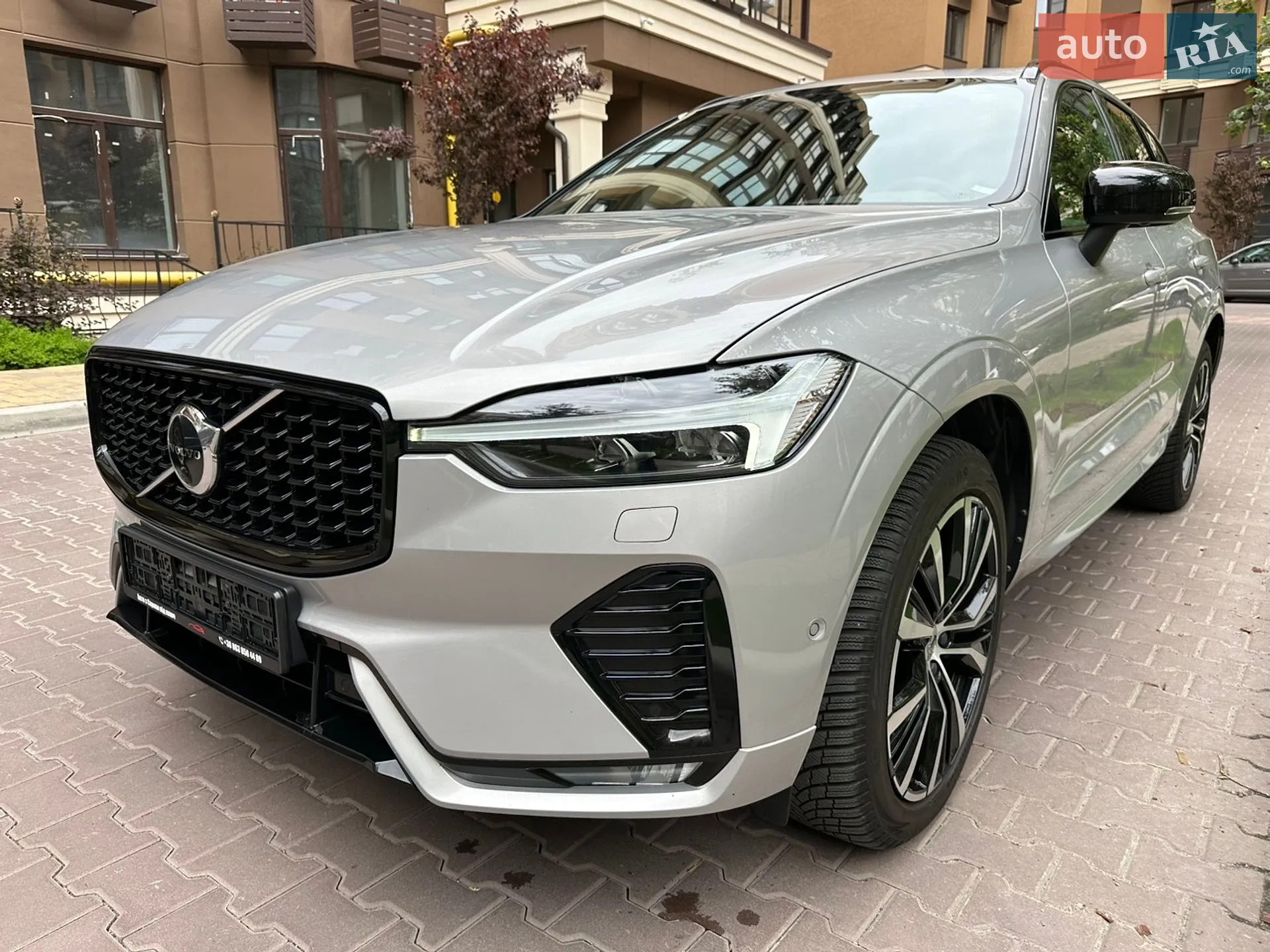 2022 Volvo XC60 - мініатюра 13