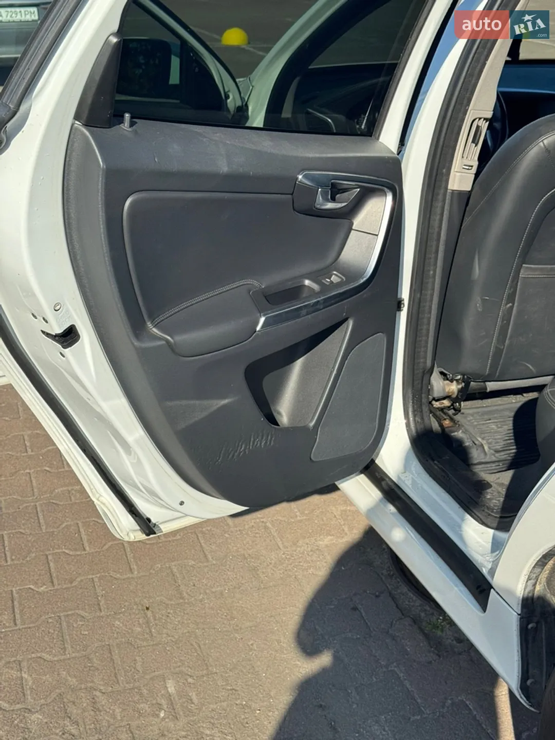 2015 Volvo XC60 - мініатюра 10