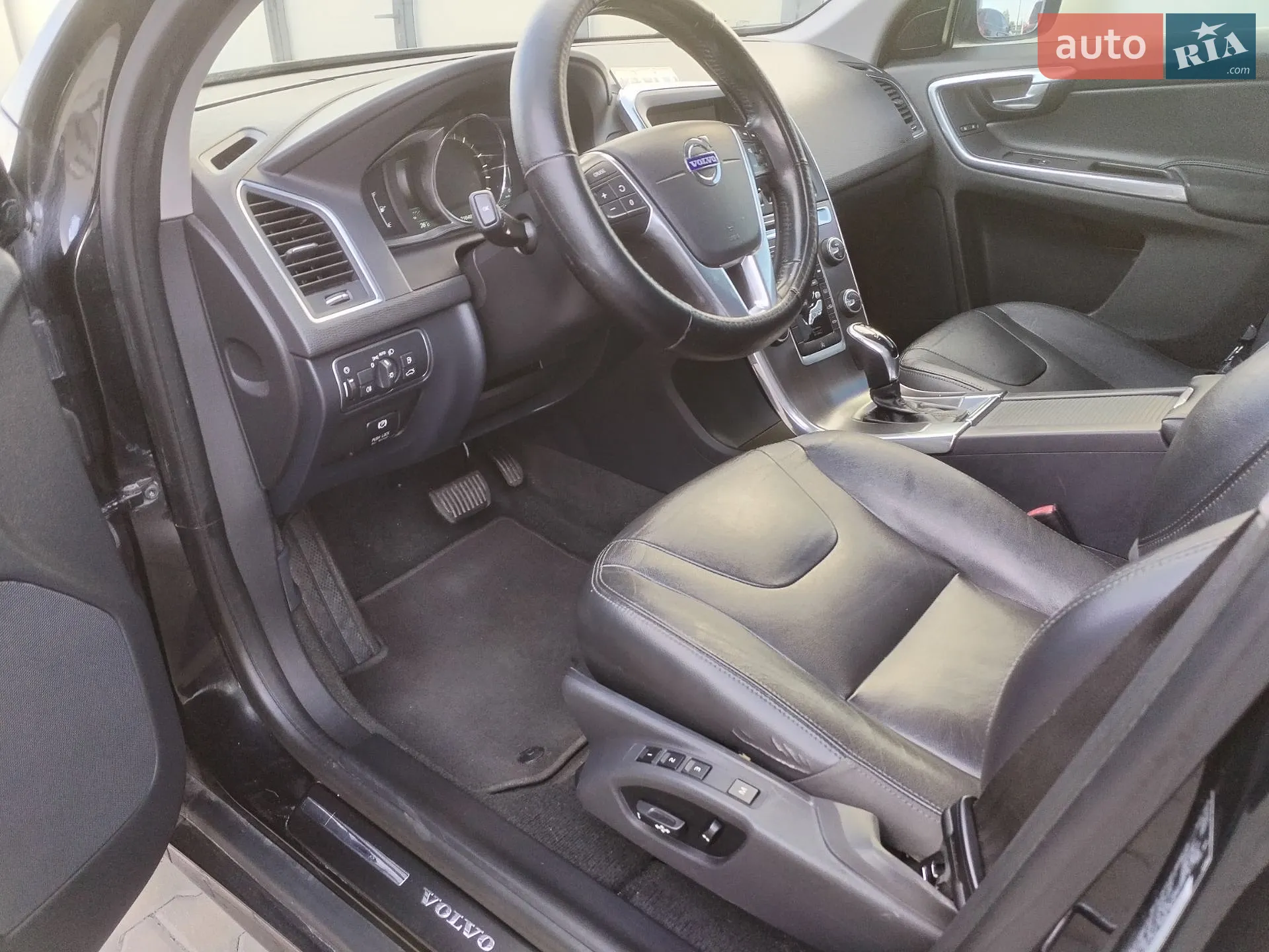 2014 Volvo XC60 - мініатюра 17