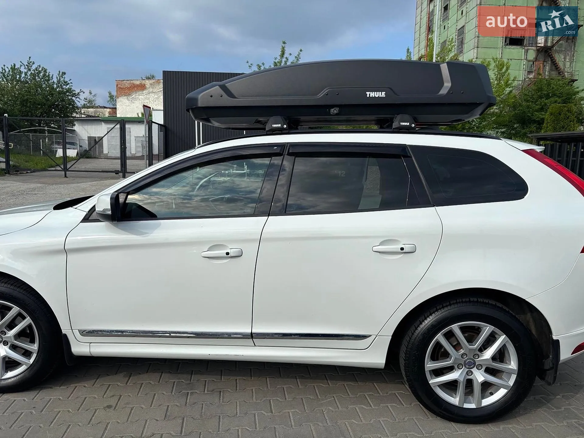 2015 Volvo XC60 - мініатюра 2