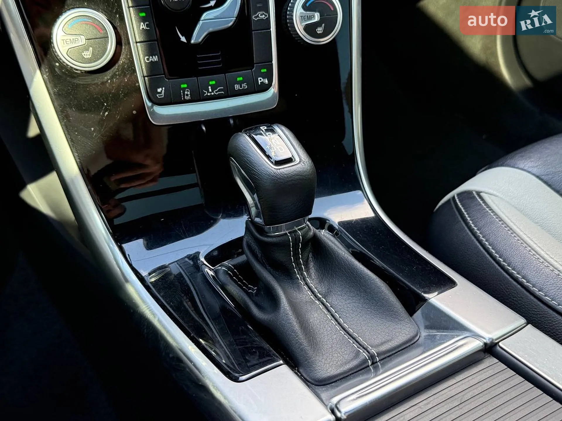 2015 Volvo XC60 - мініатюра 21