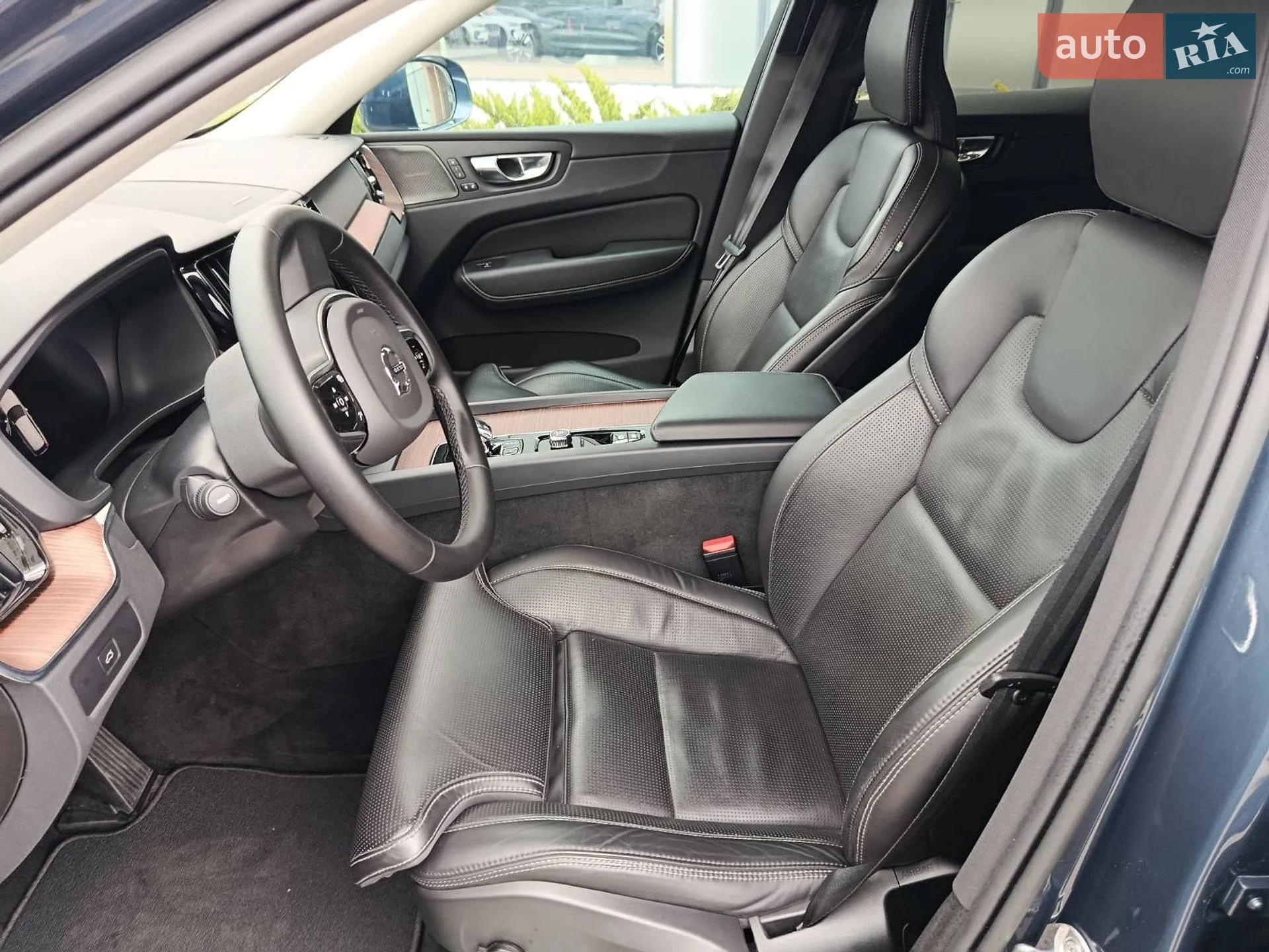 2023 Volvo XC60 - мініатюра 16