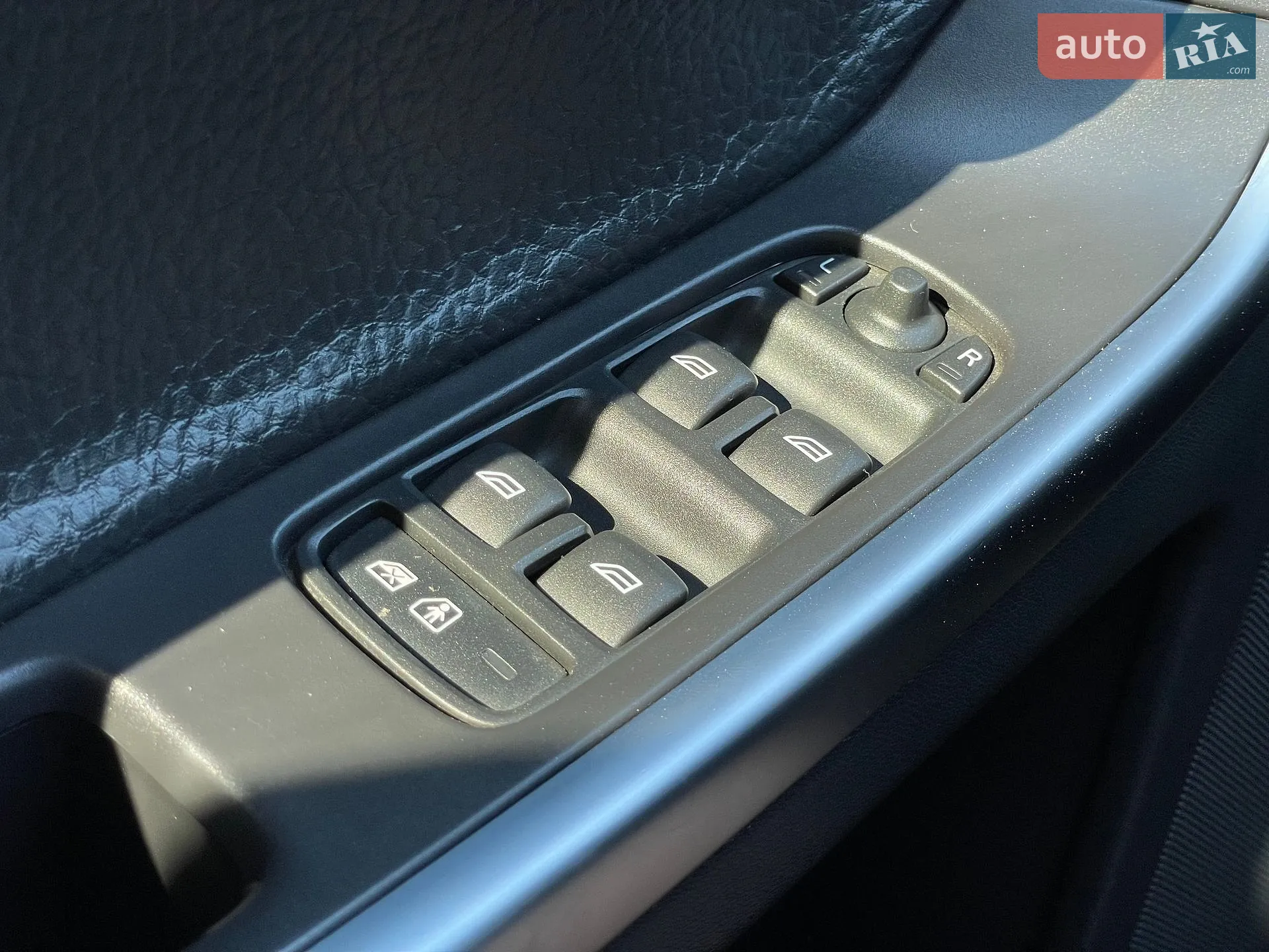 2010 Volvo XC60 - мініатюра 39