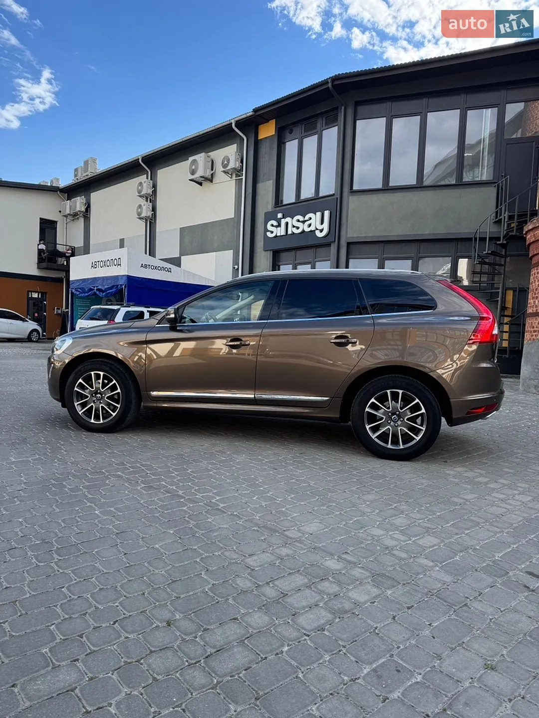Volvo XC60 2014 VIN YV1DZ73CDF2636918 фото оголошення 8 з 51