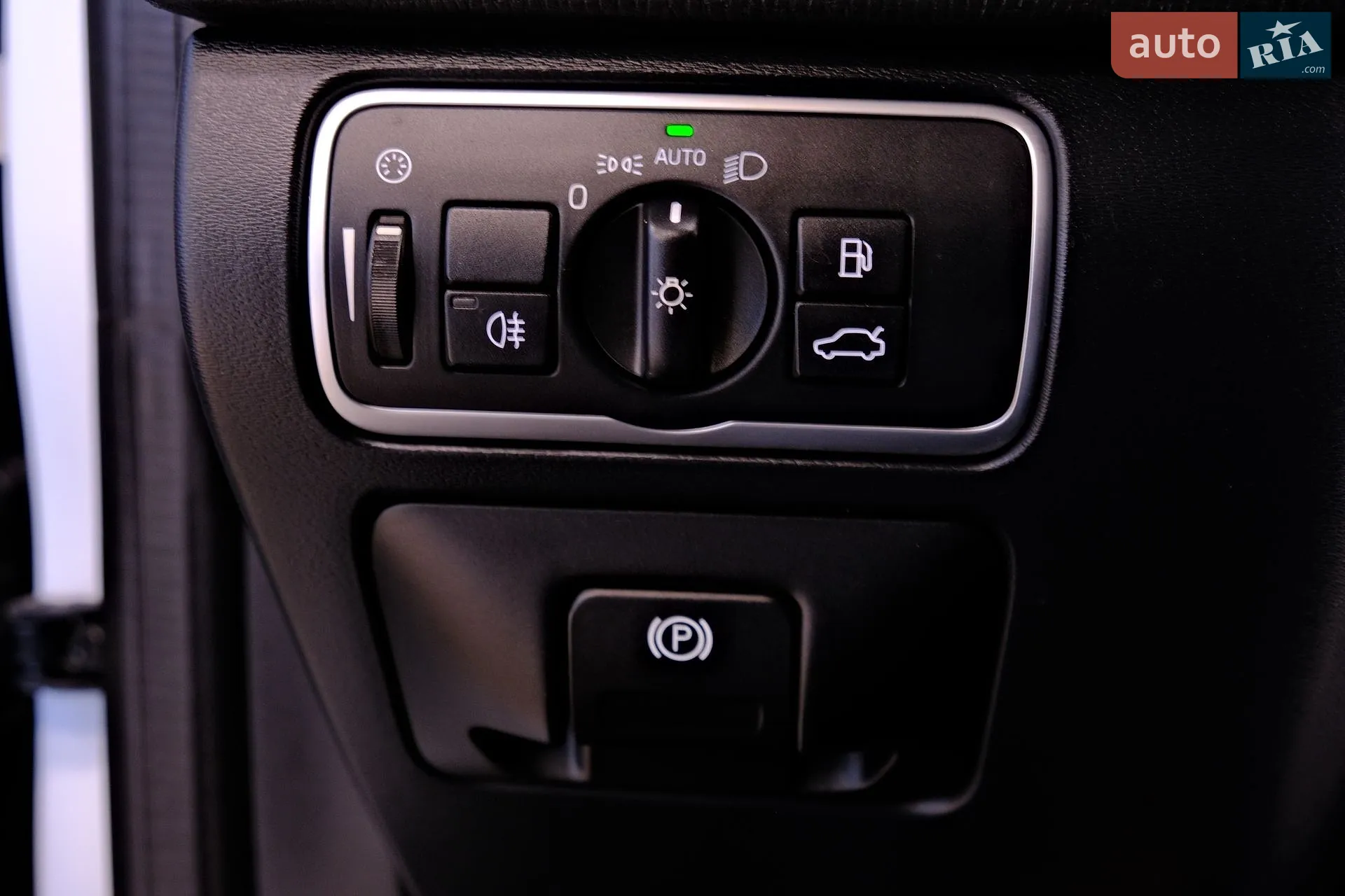 2016 Volvo XC60 - мініатюра 22