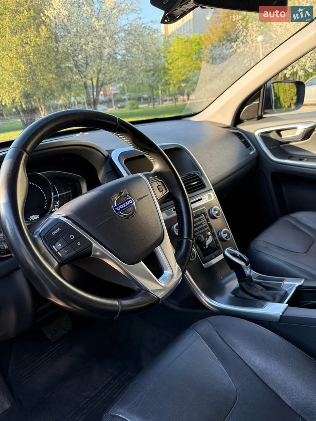 2015 Volvo XC60 - мініатюра 25