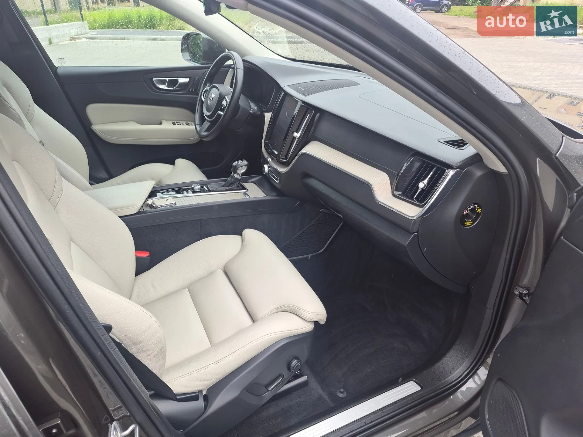 2018 Volvo XC60 - мініатюра 22