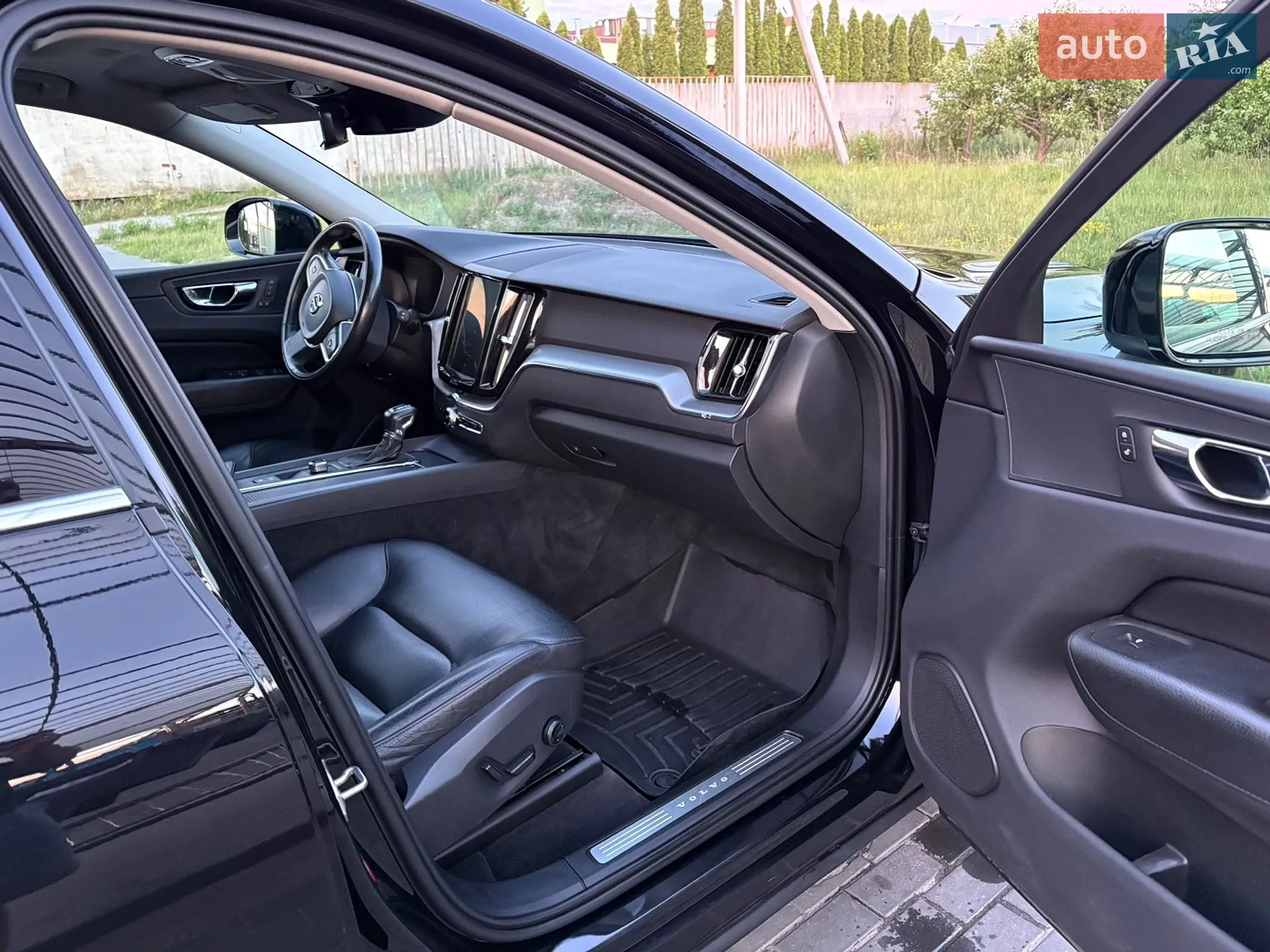 2018 Volvo XC60 - мініатюра 11