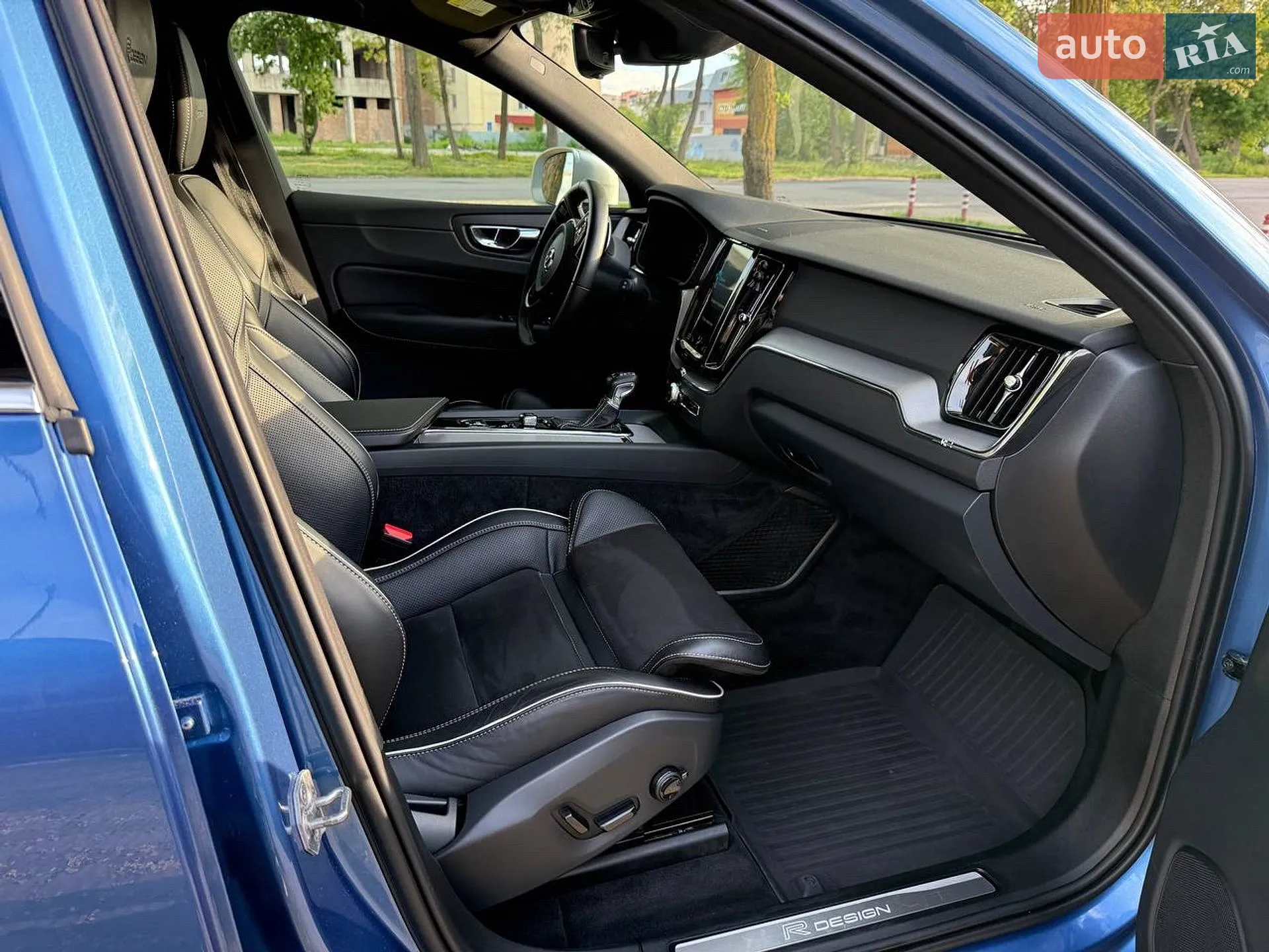 2018 Volvo XC60 - мініатюра 22