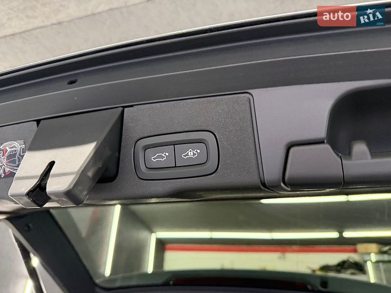 Внедорожник / Кроссовер Volvo XC60 2020 в Ивано-Франковске