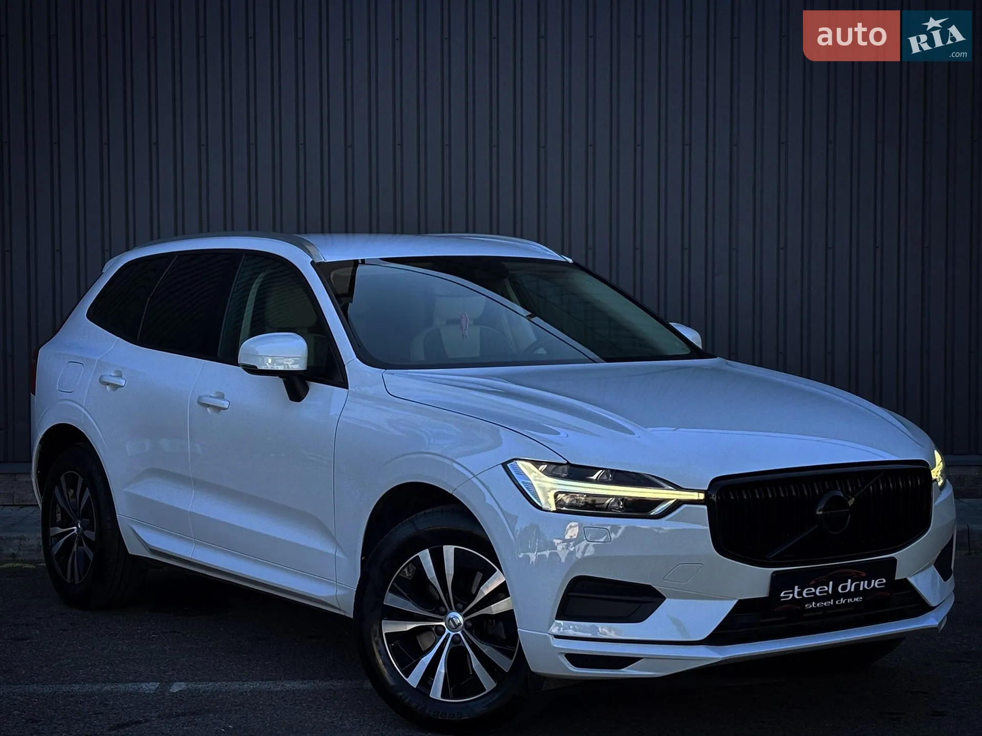 2017 Volvo XC60 - мініатюра 5