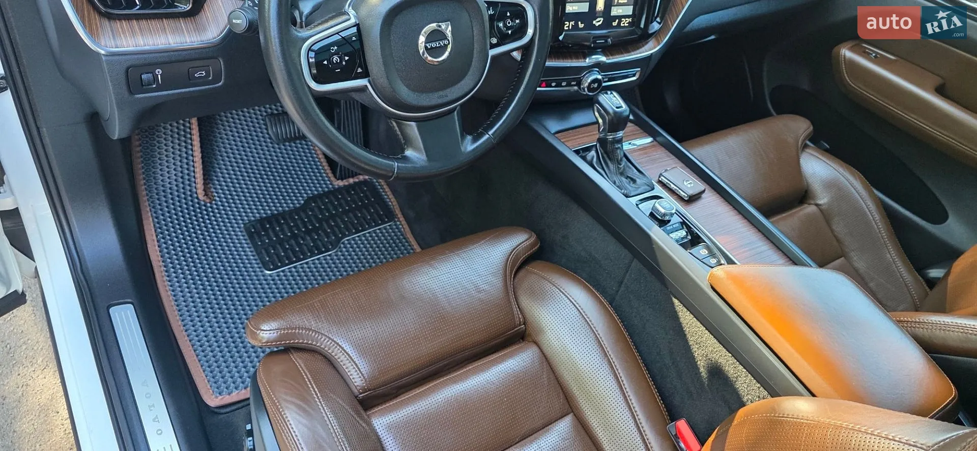 2018 Volvo XC60 - мініатюра 107