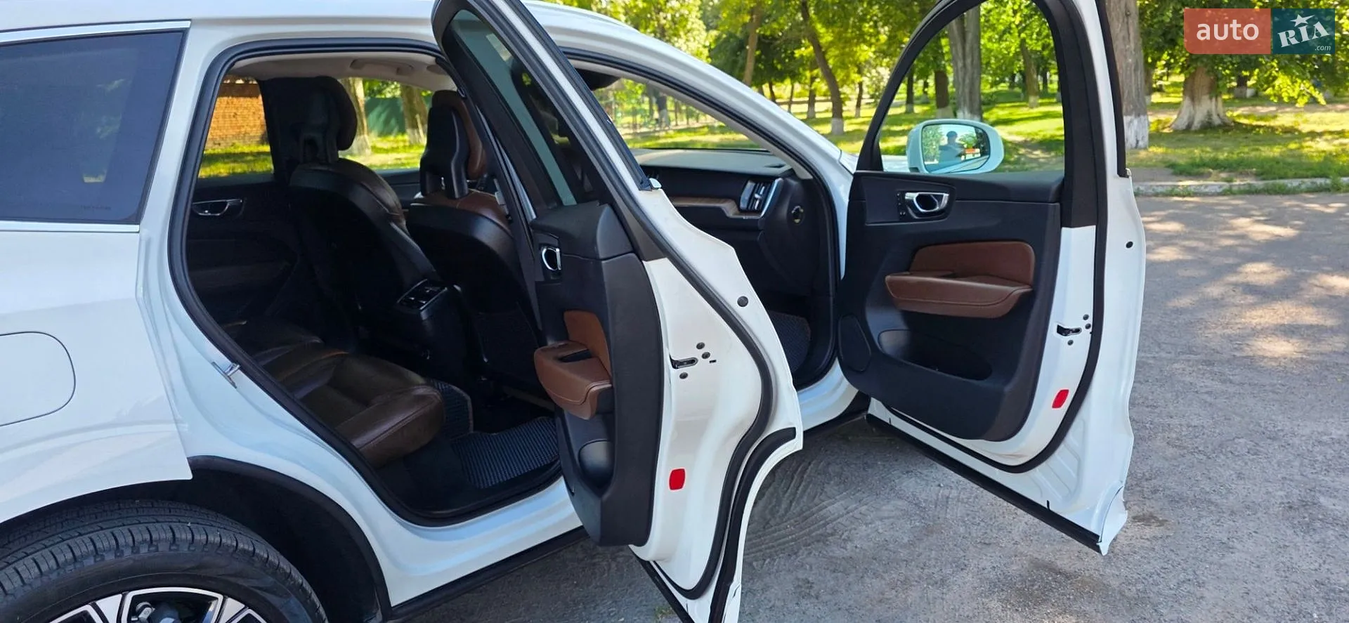 2018 Volvo XC60 - мініатюра 155