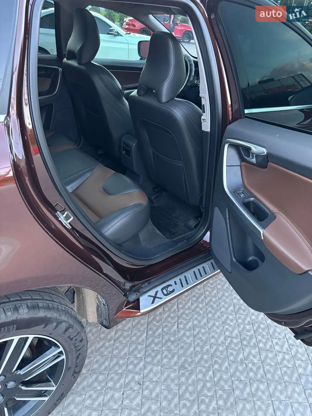 2017 Volvo XC60 - мініатюра 10