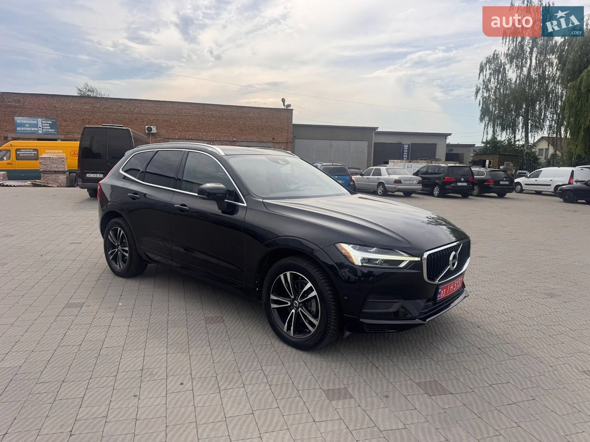 2018 Volvo XC60 - мініатюра 19