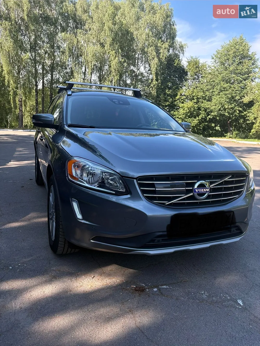 2017 Volvo XC60 - фото 1