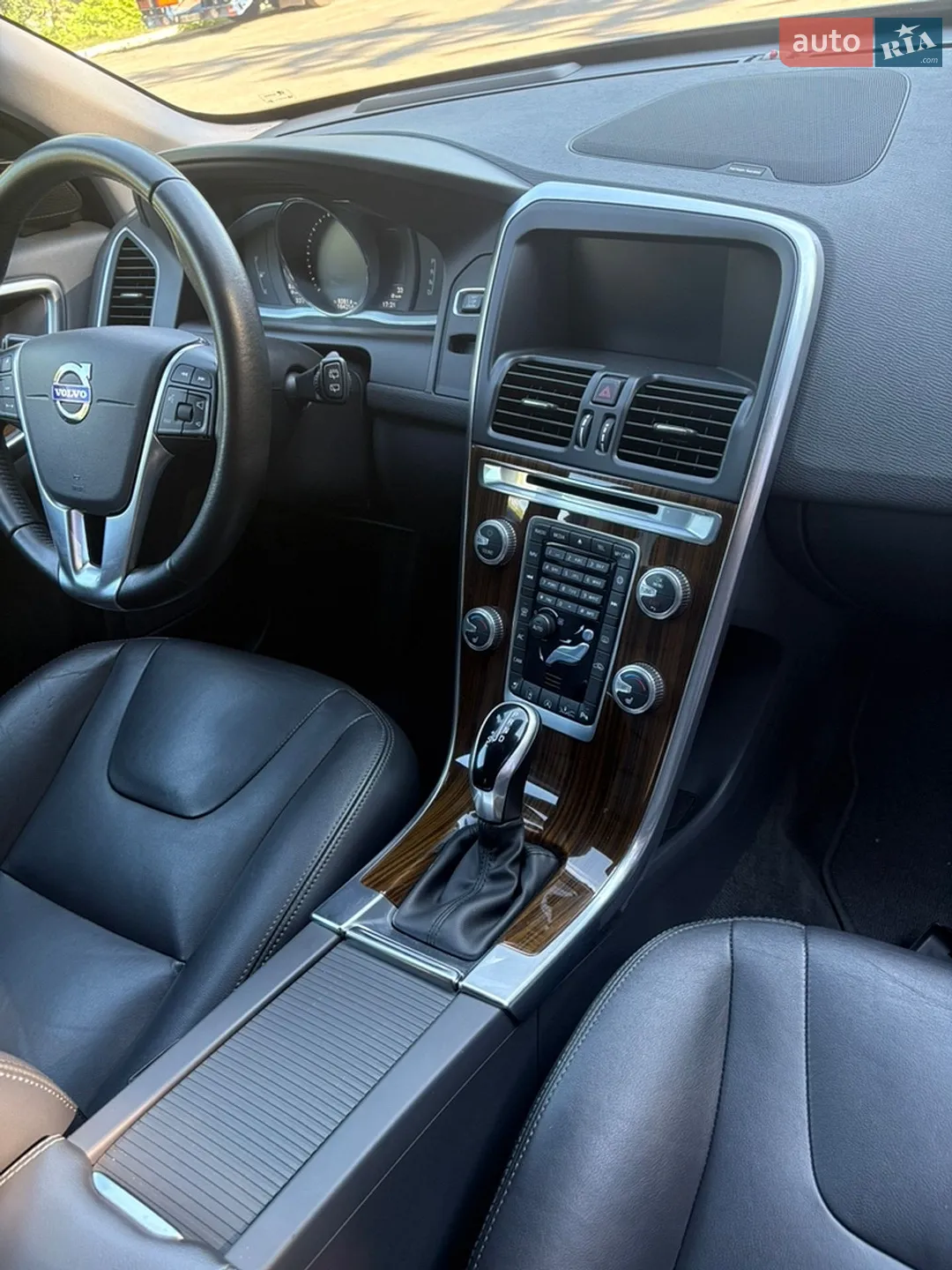2017 Volvo XC60 - мініатюра 4