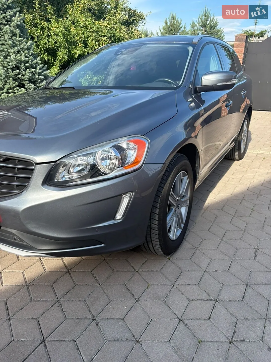 2017 Volvo XC60 - мініатюра 11