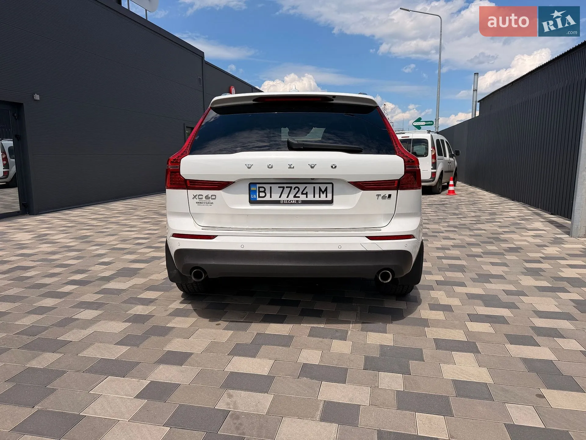 2018 Volvo XC60 - мініатюра 5