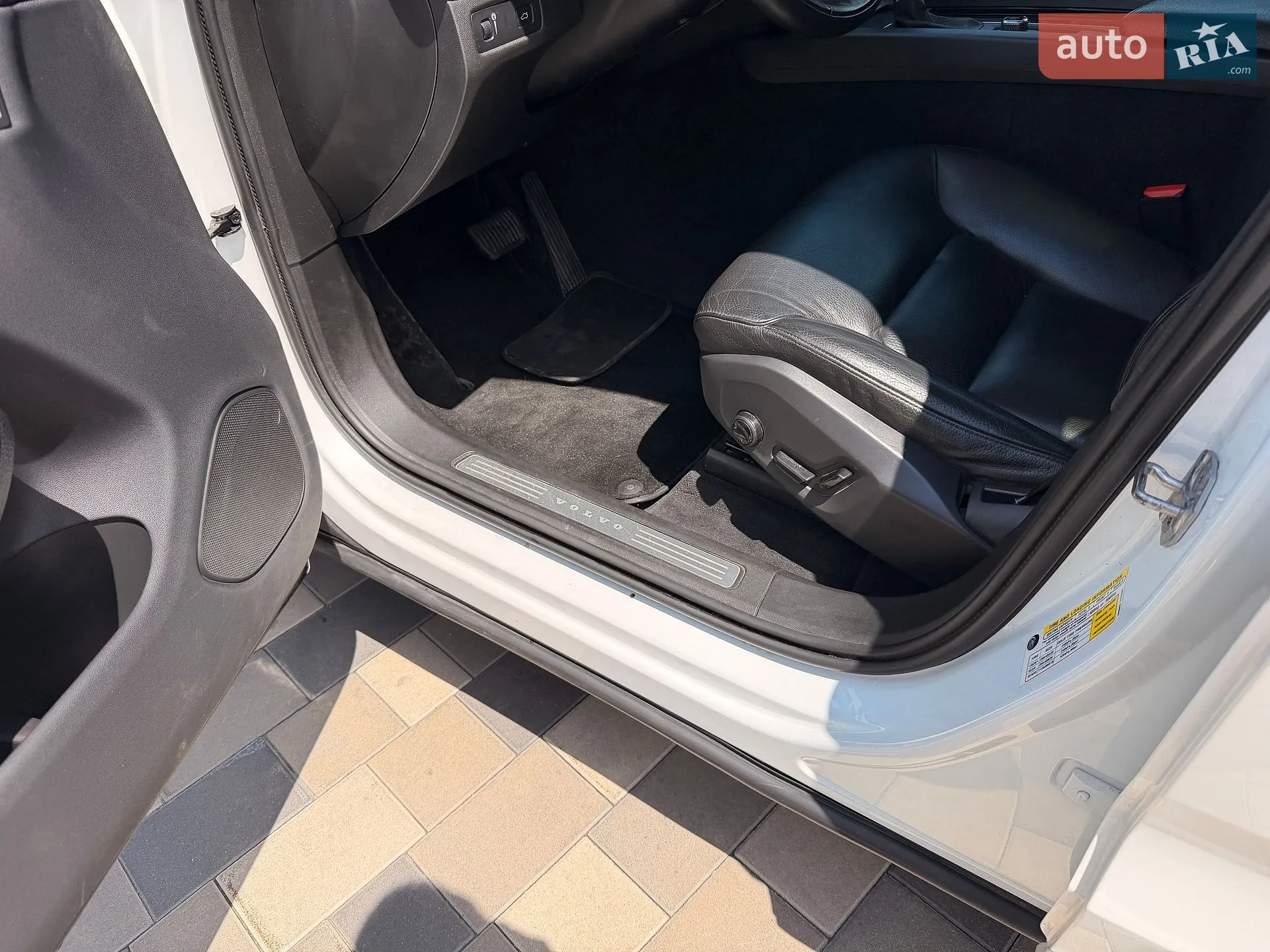2018 Volvo XC60 - мініатюра 18