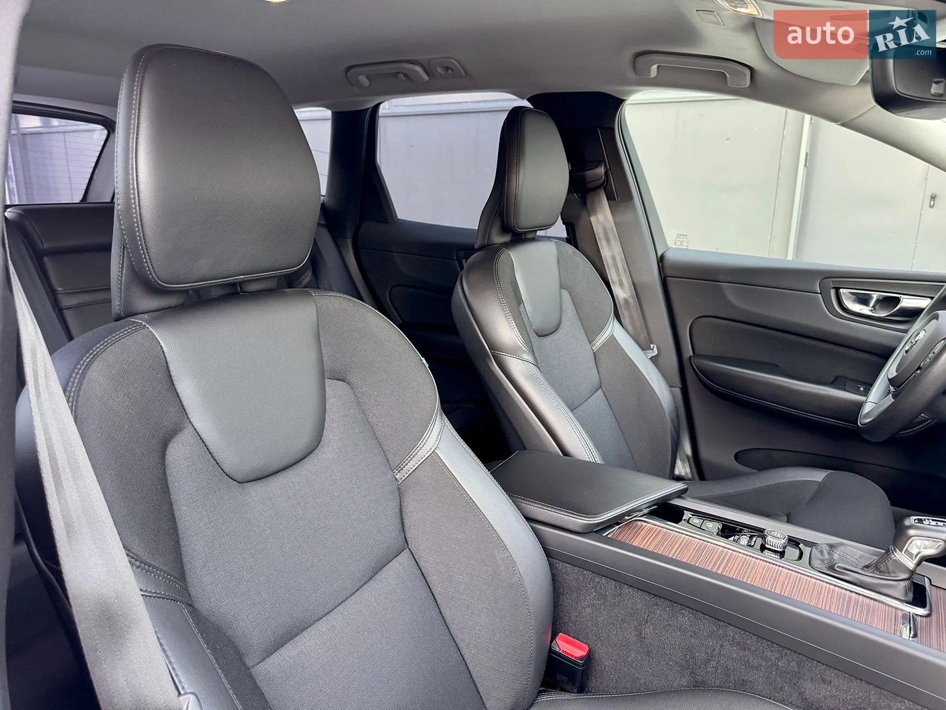 2019 Volvo XC60 - мініатюра 17