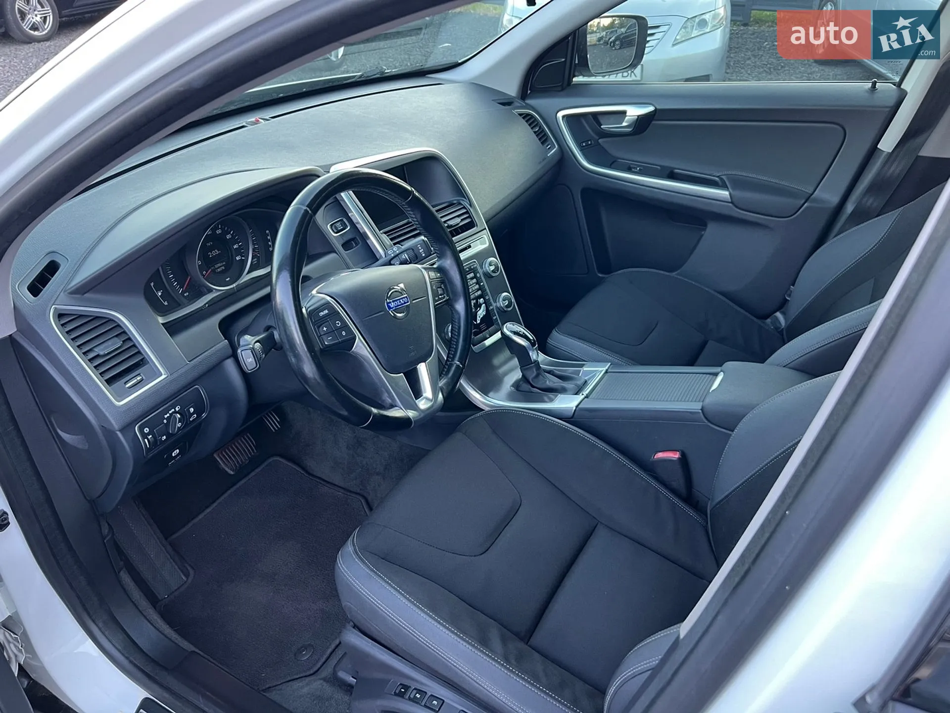 2015 Volvo XC60 - мініатюра 25