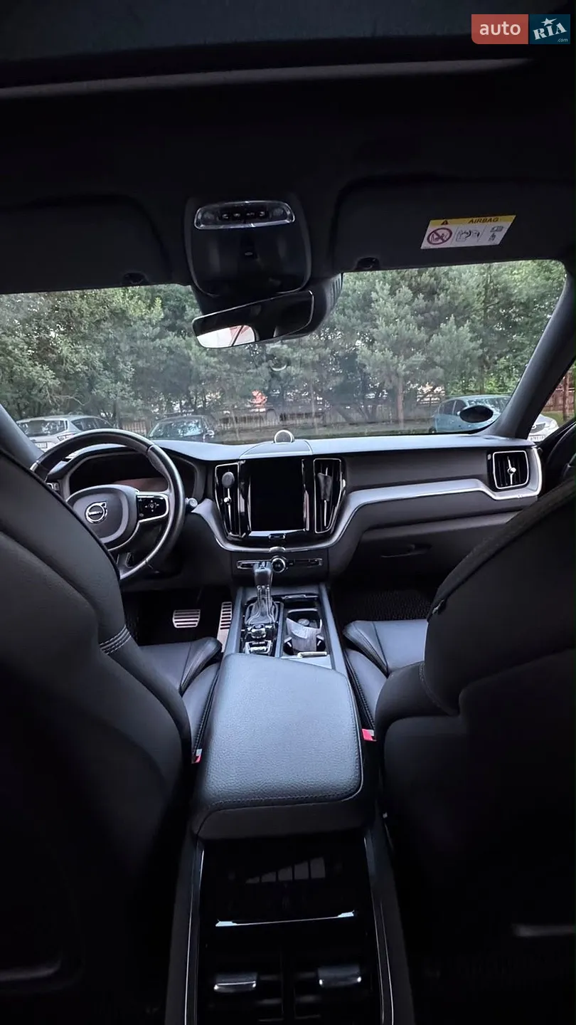 2017 Volvo XC60 - мініатюра 23