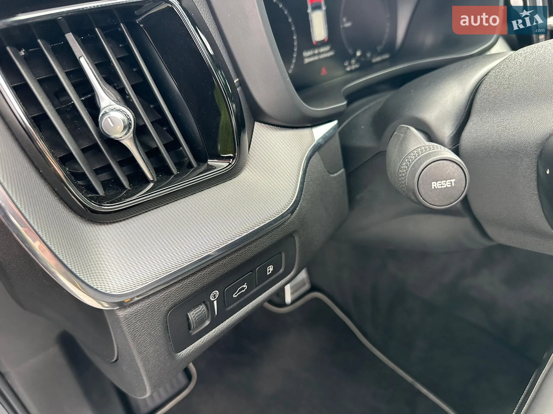 2021 Volvo XC60 - мініатюра 61