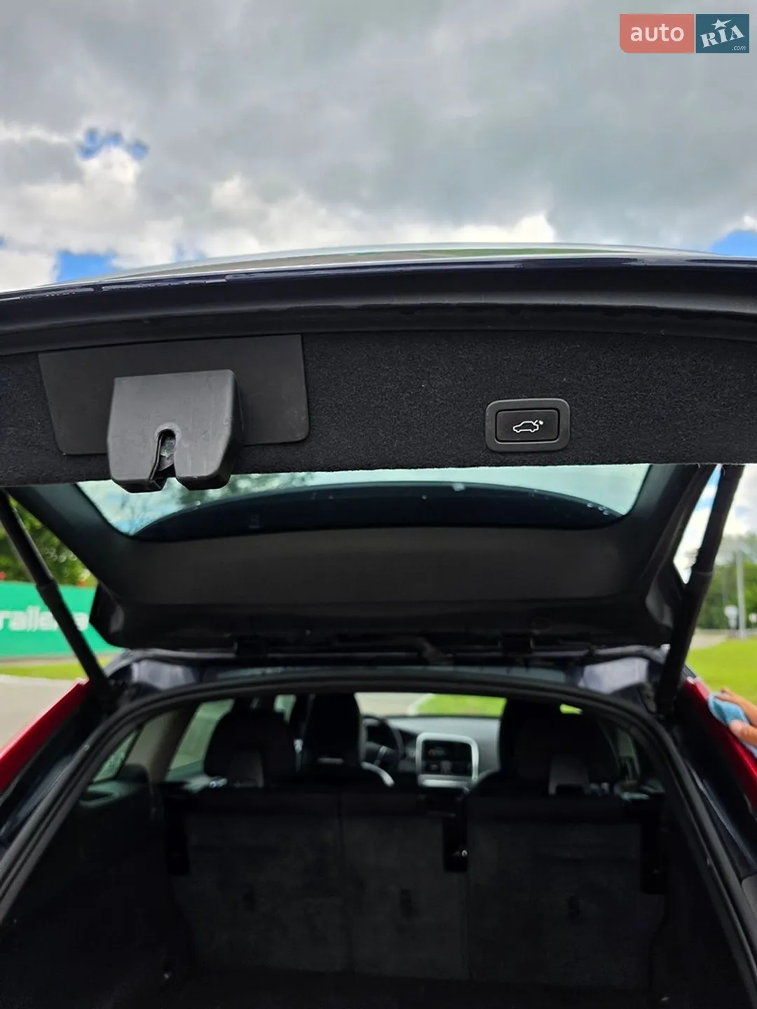 2017 Volvo XC60 - мініатюра 12